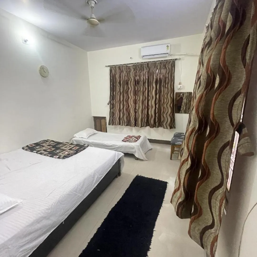 ***  Hotel Sri Balaji , Varanasi India